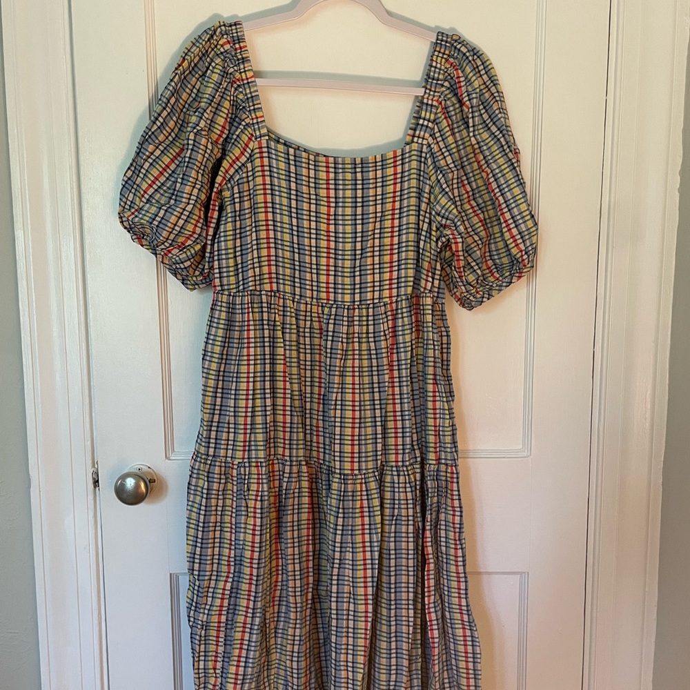 Plaid Midi Dress with Puff Sleeves